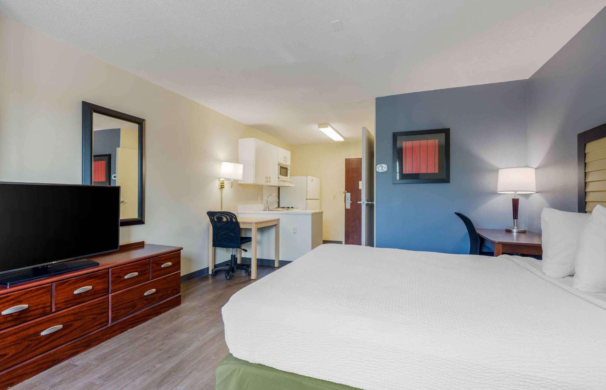 Extended Stay America Suites - Washington Dc Germantown Milestone Exterior foto
